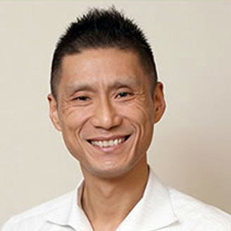 高卓士　氏